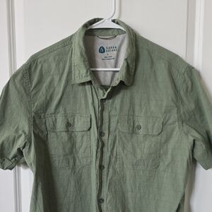 Sierra Design Men's Green Casual Button Down Shirt